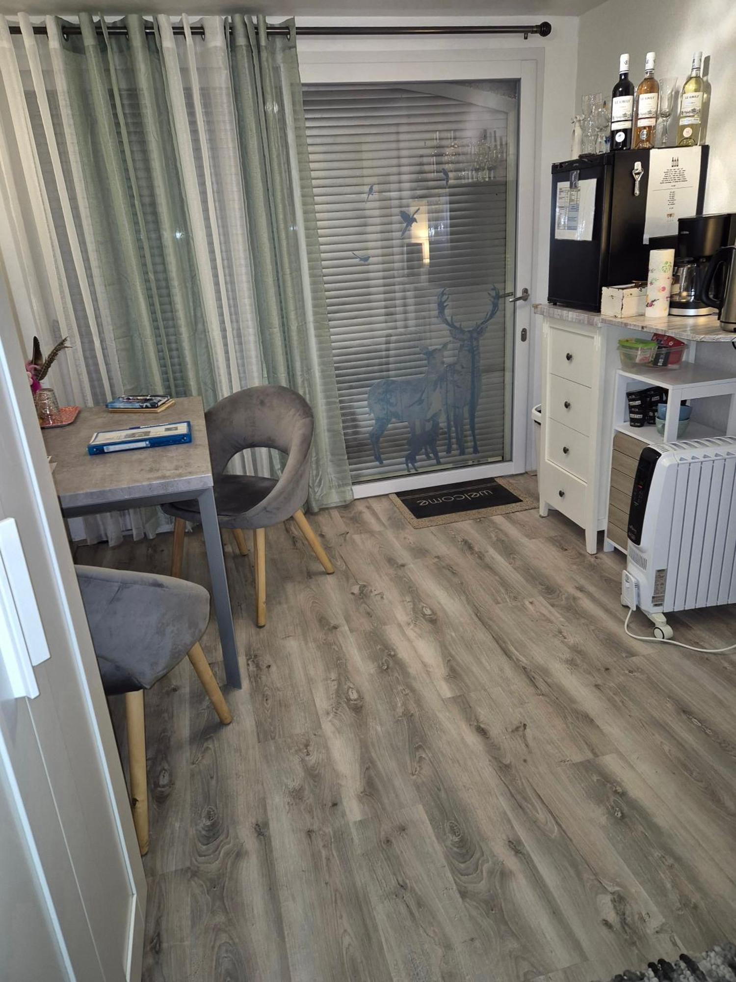 La Perle De Frayssinet-Le-Gelat - Chambre D'Hotes - B&B 외부 사진